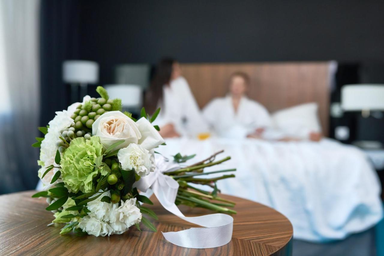 Hotel Indigo Spring - Woodlands Area By Ihg Exterior foto